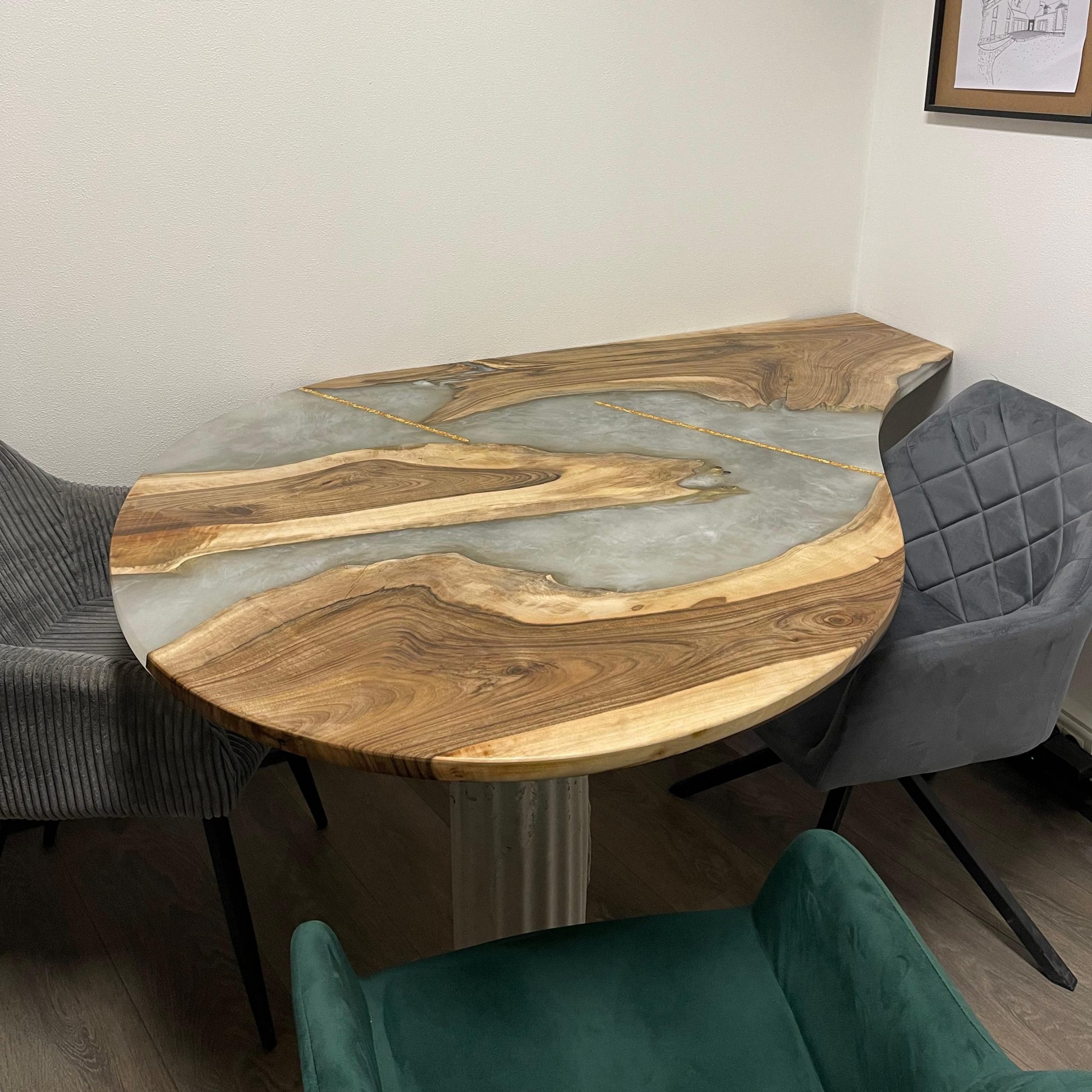 bureau en bois et résine epoxy client architecte - Prenn Aour - sur mesure