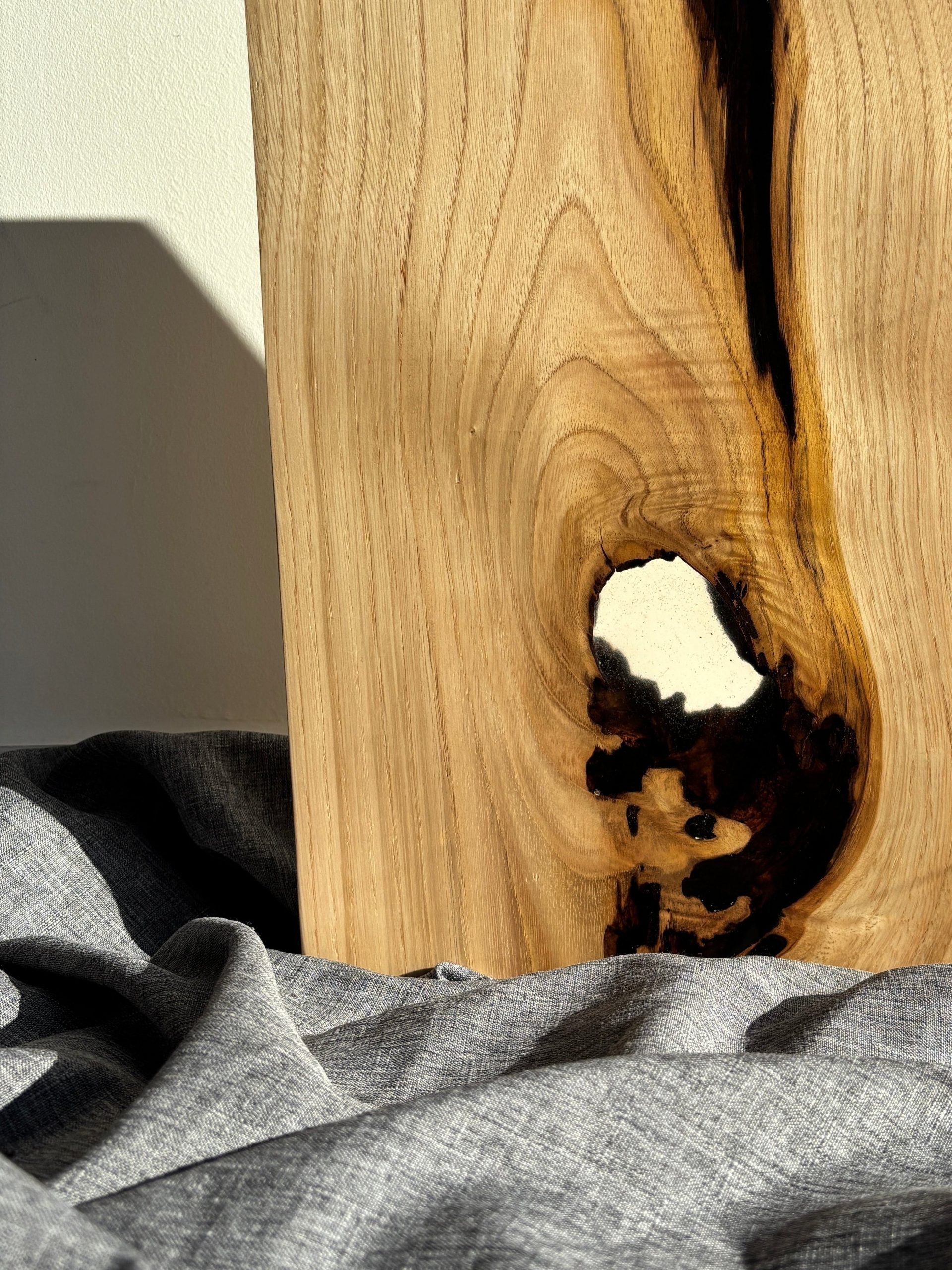 Planche - Aube Douce – planche apéritif bois résine époxy – vue 3